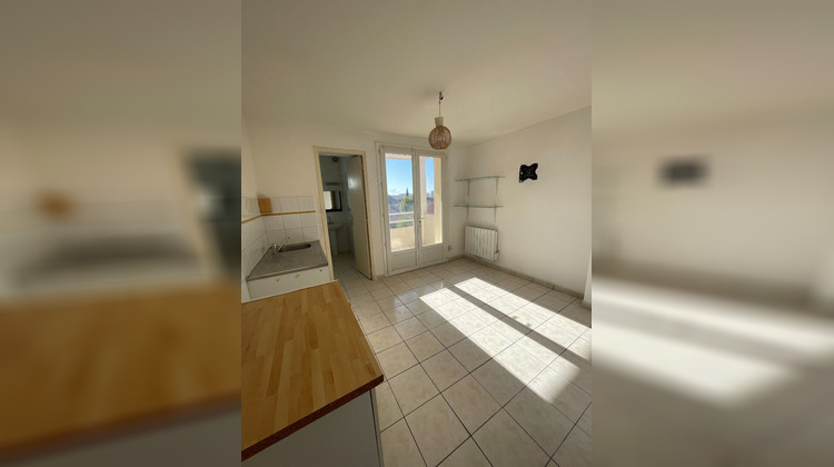 Ma-Cabane - Location Appartement TOULON, 23 m²