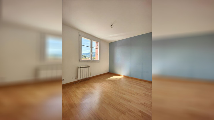 Ma-Cabane - Location Appartement Toulon, 66 m²