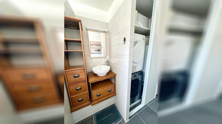 Ma-Cabane - Location Appartement TOULON, 67 m²