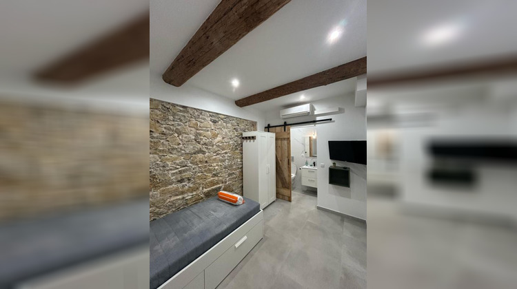 Ma-Cabane - Location Appartement Toulon, 11 m²