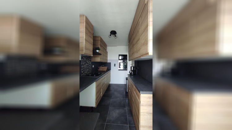 Ma-Cabane - Location Appartement Toulon, 61 m²