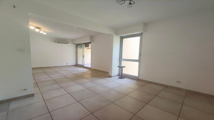 Ma-Cabane - Location Appartement Toulon, 75 m²