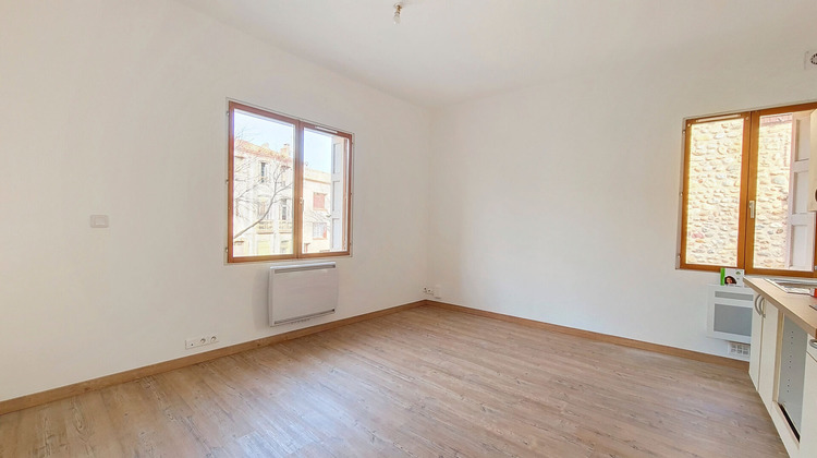 Ma-Cabane - Location Appartement TOULOUGES, 35 m²