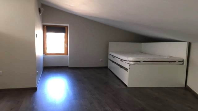 Ma-Cabane - Location Appartement Tournon-sur-Rhône, 22 m²