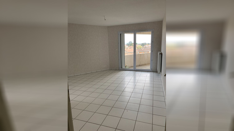 Ma-Cabane - Location Appartement TOURNON-SUR-RHONE, 61 m²