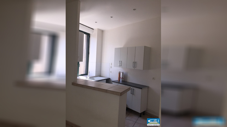 Ma-Cabane - Location Appartement Tournon-sur-Rhône, 80 m²