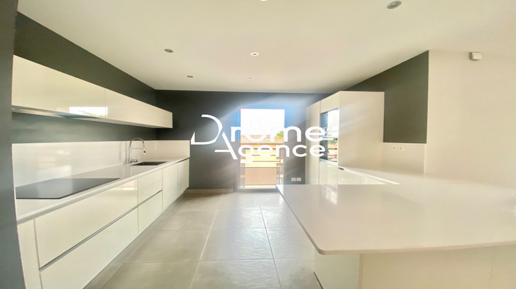 Ma-Cabane - Location Appartement Tournon-sur-Rhône, 81 m²