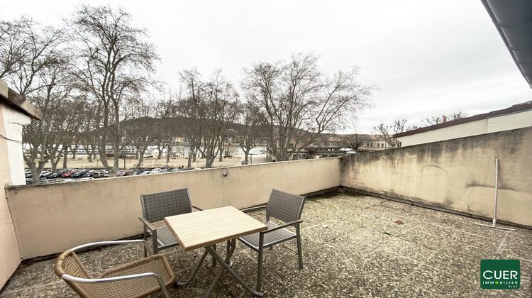 Ma-Cabane - Location Appartement TOURNON-SUR-RHONE, 51 m²
