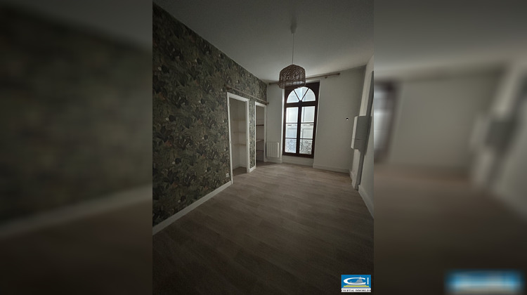 Ma-Cabane - Location Appartement Tournon-sur-Rhône, 100 m²