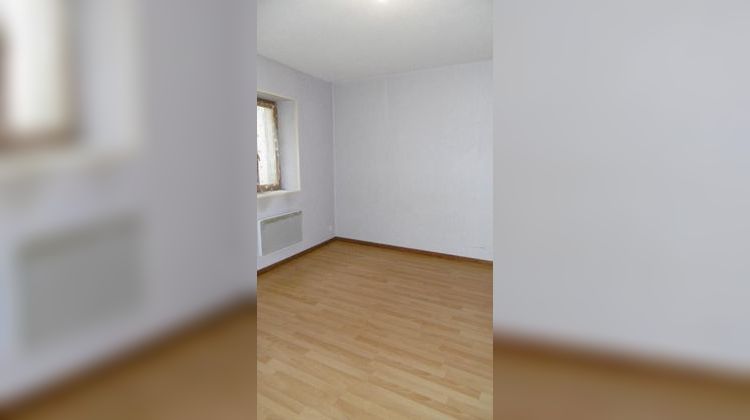 Ma-Cabane - Location Appartement TOURNUS, 64 m²