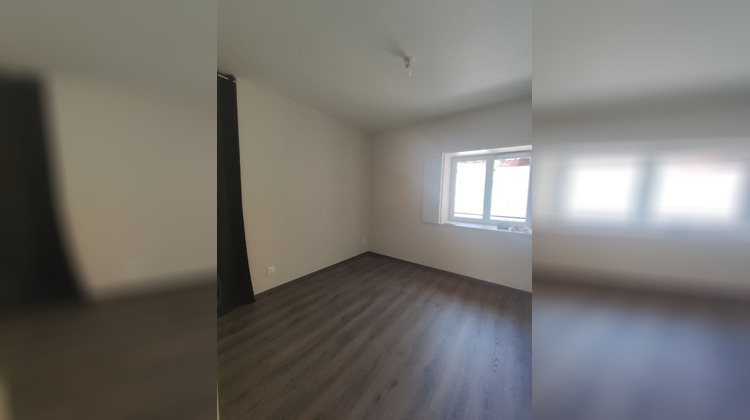 Ma-Cabane - Location Appartement TOURNUS, 45 m²