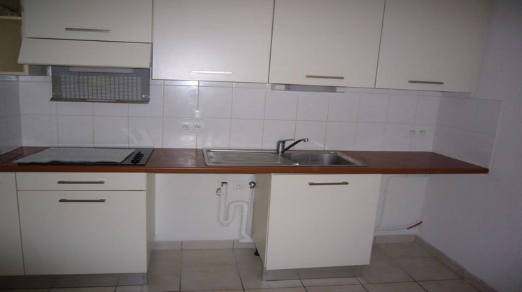 Ma-Cabane - Location Appartement TOURNUS, 82 m²