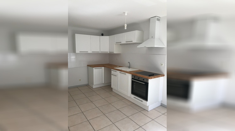 Ma-Cabane - Location Appartement TOURNUS, 55 m²