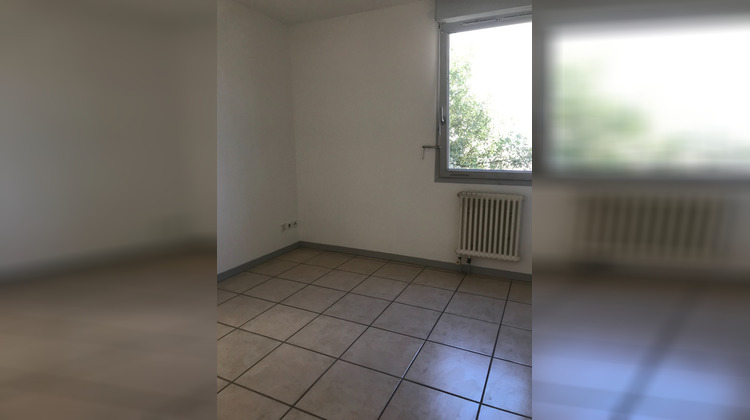 Ma-Cabane - Location Appartement TOURNUS, 55 m²