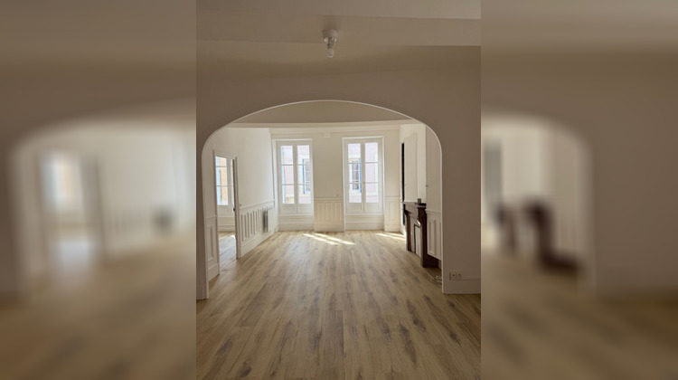 Ma-Cabane - Location Appartement TOURNUS, 67 m²