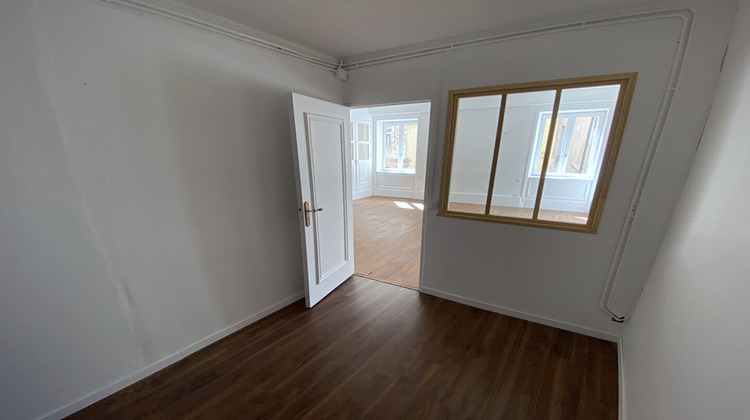 Ma-Cabane - Location Appartement TOURNUS, 112 m²