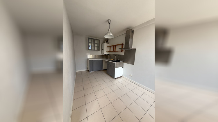Ma-Cabane - Location Appartement TOURNUS, 101 m²
