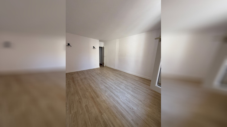 Ma-Cabane - Location Appartement TOURNUS, 101 m²