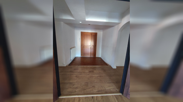 Ma-Cabane - Location Appartement TOURNUS, 123 m²