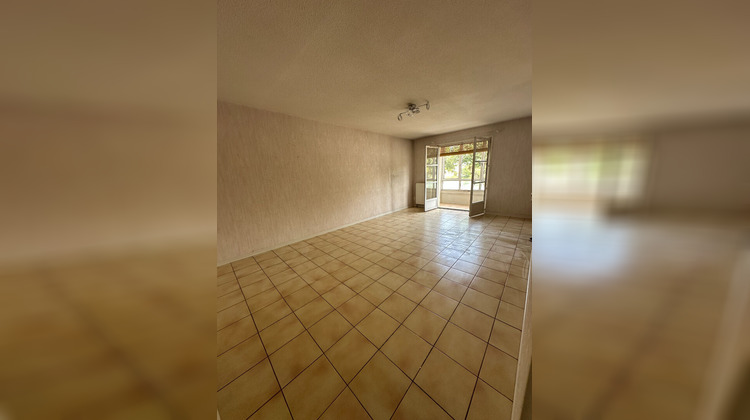Ma-Cabane - Location Appartement TOURNUS, 52 m²