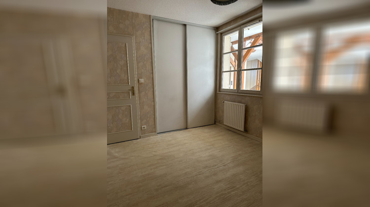 Ma-Cabane - Location Appartement TOURNUS, 52 m²