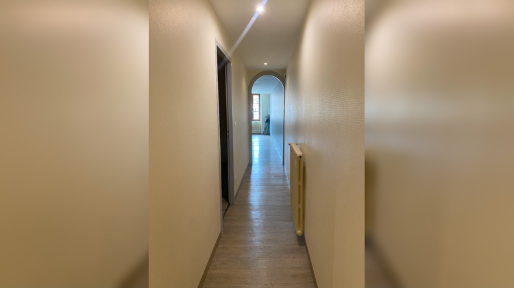 Ma-Cabane - Location Appartement TOURNUS, 51 m²