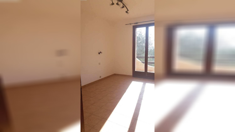 Ma-Cabane - Location Appartement TOURRETTE LEVENS, 55 m²