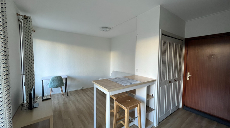 Ma-Cabane - Location Appartement TOURS, 21 m²