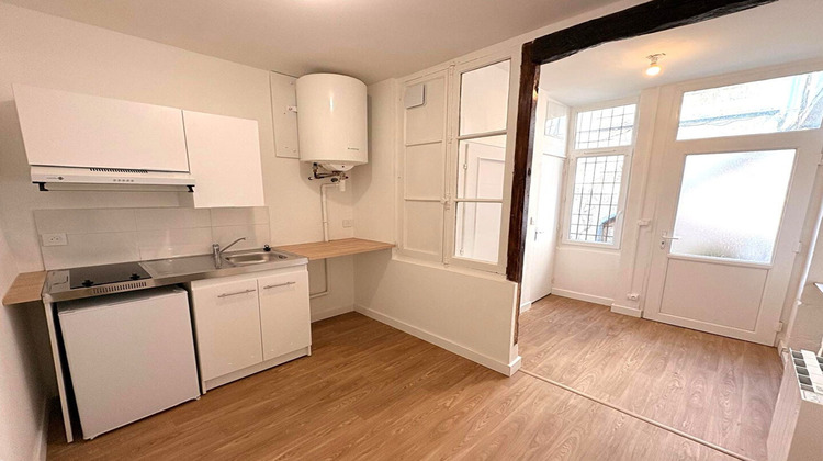 Ma-Cabane - Location Appartement TOURS, 21 m²