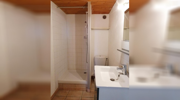 Ma-Cabane - Location Appartement TOURVES, 44 m²