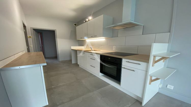 Ma-Cabane - Location Appartement TRELAZE, 56 m²