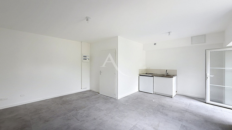 Ma-Cabane - Location Appartement TRELAZE, 16 m²