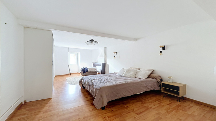 Ma-Cabane - Location Appartement TRELAZE, 92 m²