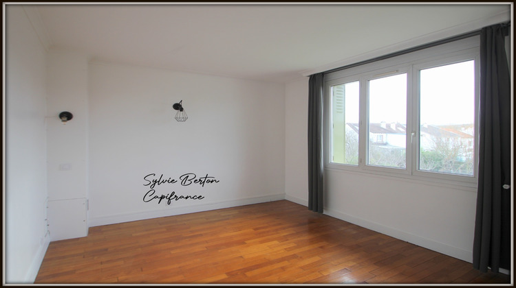 Ma-Cabane - Location Appartement TREMBLAY EN FRANCE, 70 m²