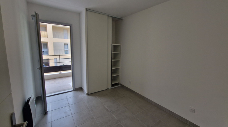 Ma-Cabane - Location Appartement TRETS, 42 m²