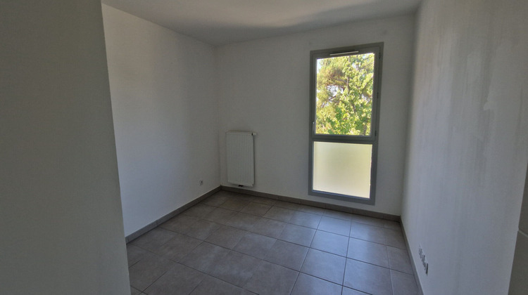 Ma-Cabane - Location Appartement TRETS, 63 m²