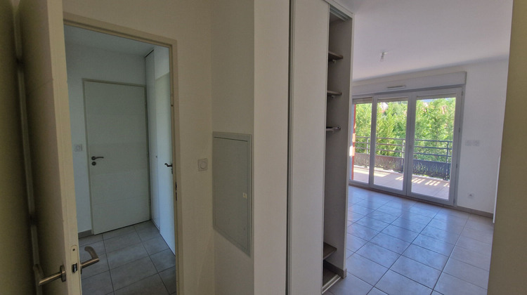 Ma-Cabane - Location Appartement TRETS, 63 m²