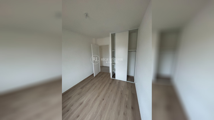 Ma-Cabane - Location Appartement TREVOUX, 90 m²