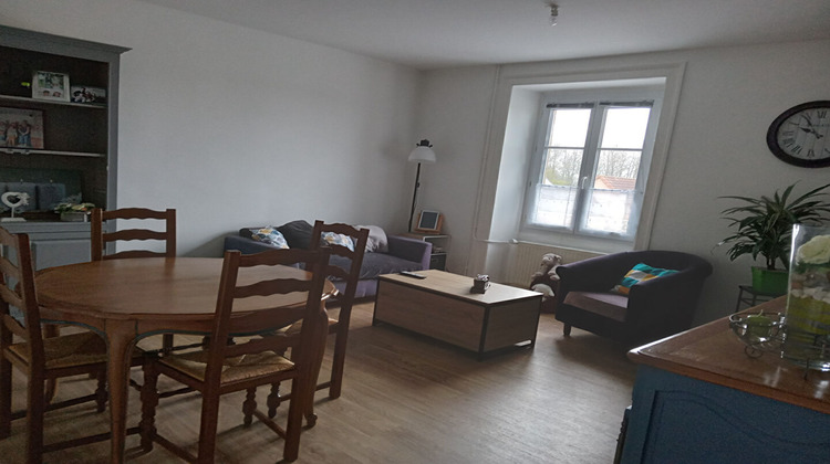 Ma-Cabane - Location Appartement TRIBEHOU, 52 m²