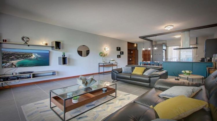 Ma-Cabane - Location Appartement TROIS-BASSINS, 87 m²