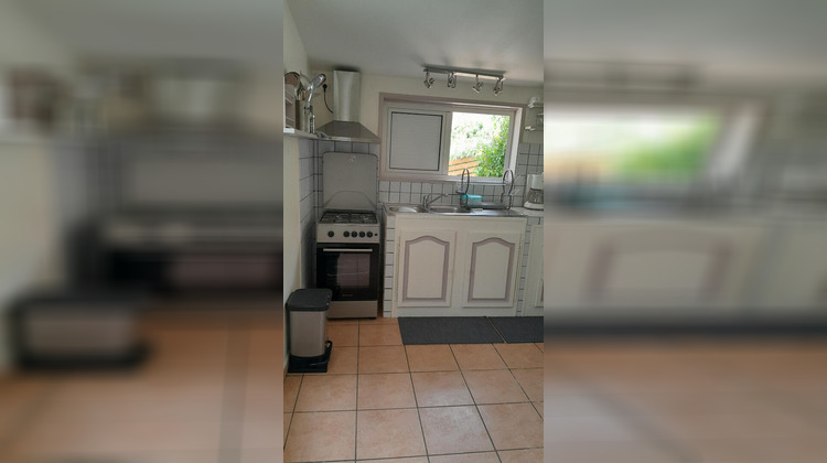 Ma-Cabane - Location Appartement TROIS-BASSINS, 43 m²