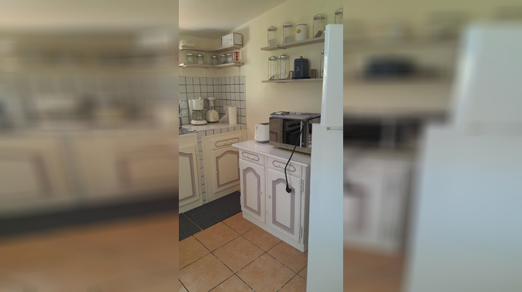 Ma-Cabane - Location Appartement TROIS-BASSINS, 43 m²