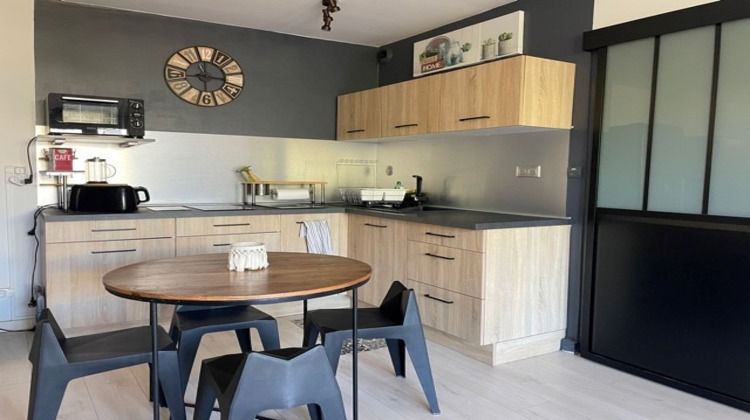 Ma-Cabane - Location Appartement TROIS-BASSINS, 44 m²