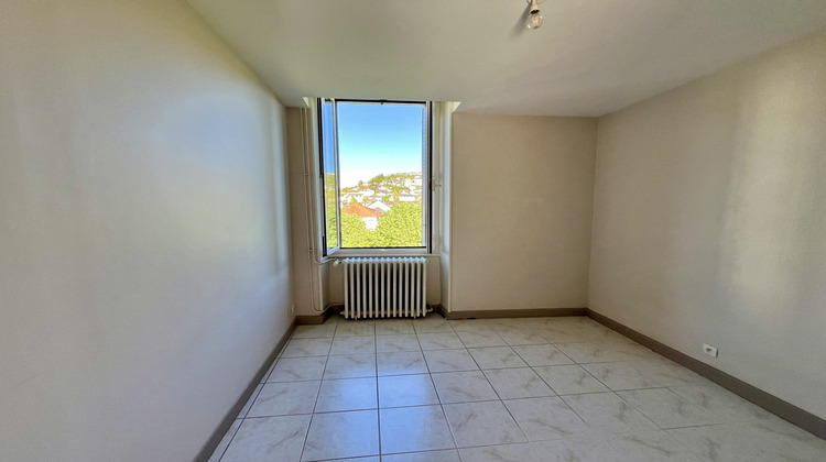 Ma-Cabane - Location Appartement Tulle, 77 m²