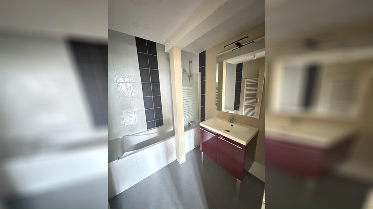 Ma-Cabane - Location Appartement Tulle, 63 m²