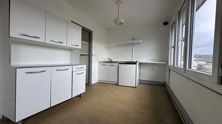 Ma-Cabane - Location Appartement TULLE, 28 m²