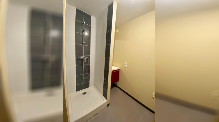 Ma-Cabane - Location Appartement Tulle, 85 m²