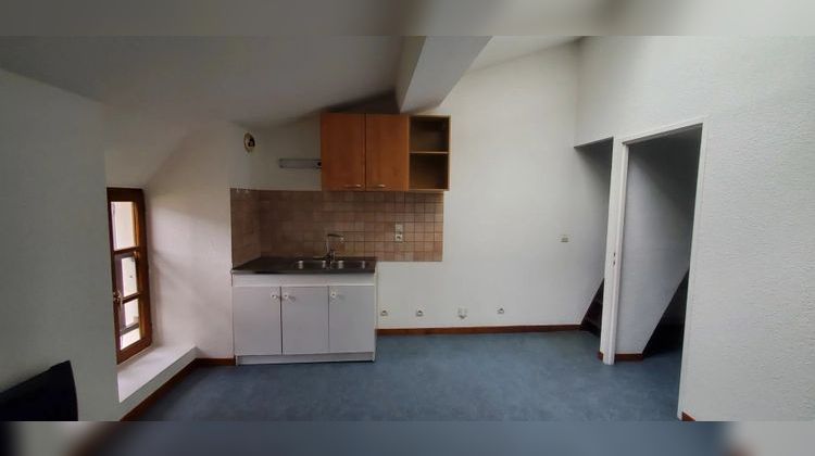 Ma-Cabane - Location Appartement Tullins, 44 m²