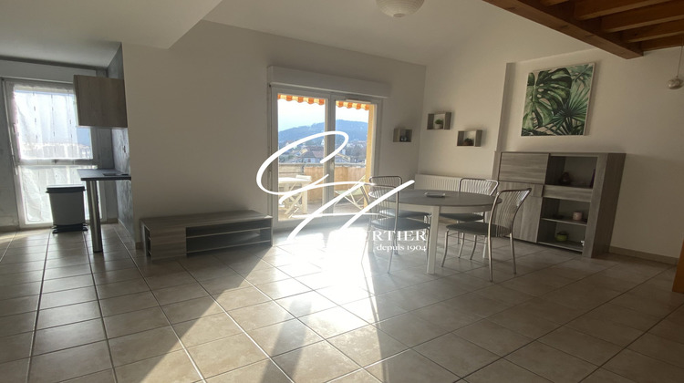 Ma-Cabane - Location Appartement Tullins, 69 m²