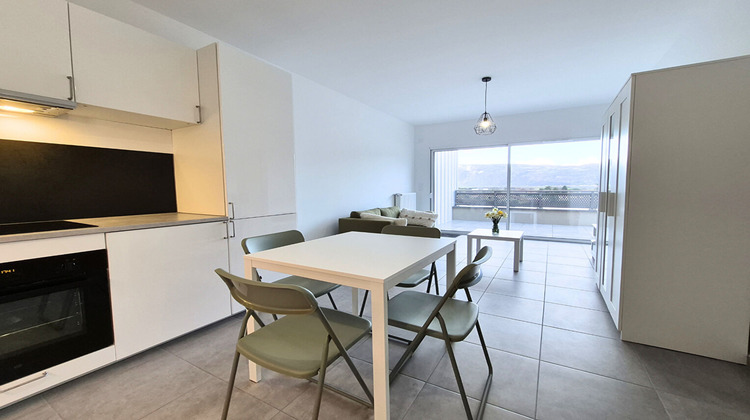 Ma-Cabane - Location Appartement TULLINS, 46 m²
